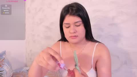 Snapshot of elalove_ chatting on 10-07-25, 07:05 Ela online show from 10-07-25, 07:05