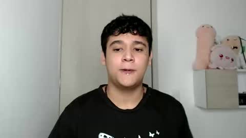 elandor online show from 10-24-25, 11:06