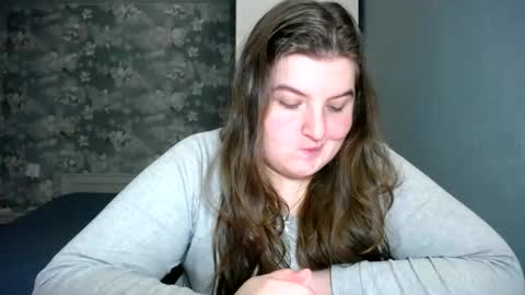 Snapshot of elanis_blair chatting on 01-10-25, 02:34 Elanis online show from 01-10-25, 02:34