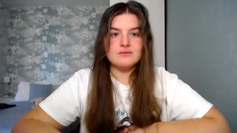 Elanis online show from 03-28-26, 01:43