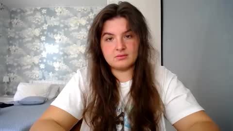 Elanis online show from 04-09-26, 11:26