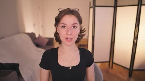 ELA 3 online show from 02-19-26, 06:20