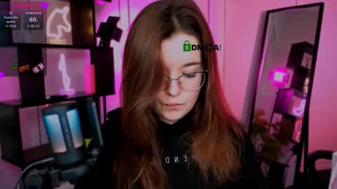 elara_doll online show from 12-15-25, 09:19