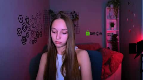 Snapshot of elara_night1 chatting on 03-29-26, 09:09 Elara online show from 03-29-26, 09:09