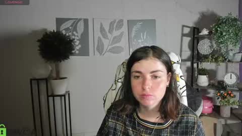 Snapshot of elara_starfall chatting on 07-08-26, 05:01 Marta online show from 07-08-26, 05:01