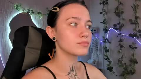 elastikiss online show from 07-17-26, 07:26