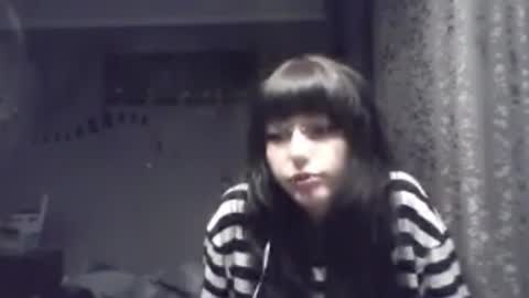 Snapshot of elaynetanton chatting on 04-23-26, 05:04 Lia online show from 04-23-26, 05:04