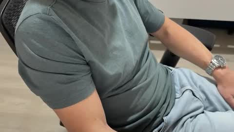 Snapshot of elc_2 chatting on 03-11-25, 09:15 elc_2 online show from 03-11-25, 09:15