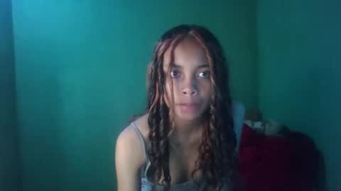 Snapshot of eldie69 chatting on 01-06-26, 01:48 eldie69 online show from 01-06-26, 01:48