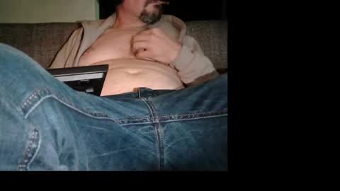 Snapshot of eldonan chatting on 12-04-25, 06:27 Nando online show from 12-04-25, 06:27