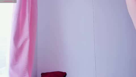 Snapshot of electraa_fox chatting on 03-03-25, 08:54 Electra online show from 03-03-25, 08:54