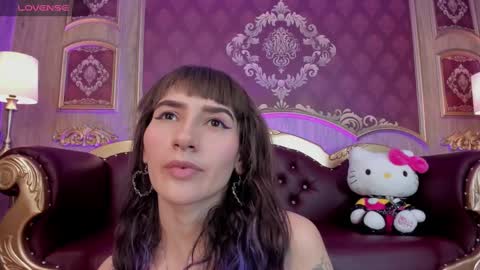 Snapshot of electraraptiss chatting on 02-10-25, 08:00 - online show from 02-10-25, 08:00