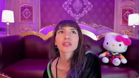 Snapshot of electraraptiss chatting on 02-11-25, 11:01 - online show from 02-11-25, 11:01