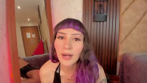     - online show from 05-12-26, 08:28