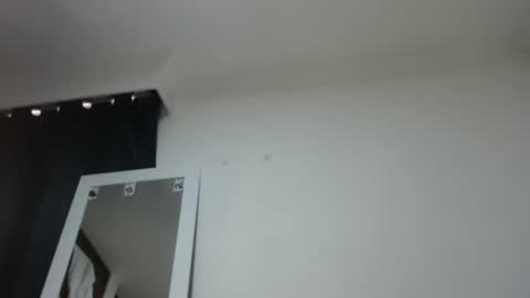 electraweb_09 online show from 10-22-25, 07:35