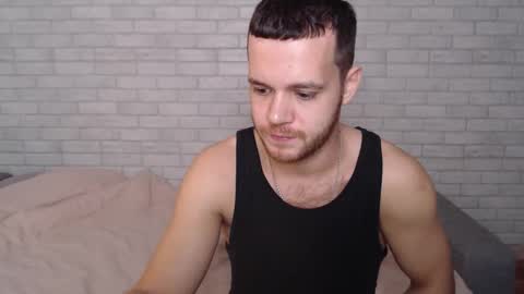 Alex online show from 10-26-25, 07:03