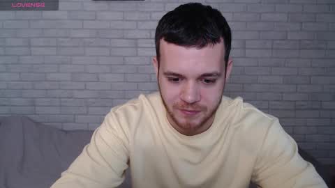 Snapshot of electric_smile chatting on 01-09-26, 08:28 Alex online show from 01-09-26, 08:28