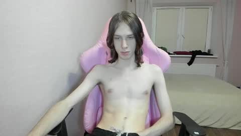 Snapshot of eleganc3 chatting on 11-19-25, 09:26 eleganc3 online show from 11-19-25, 09:26