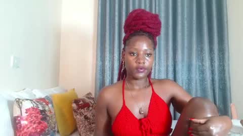 Snapshot of elegant_ebony chatting on 12-05-24, 11:38 Nika online show from 12-05-24, 11:38