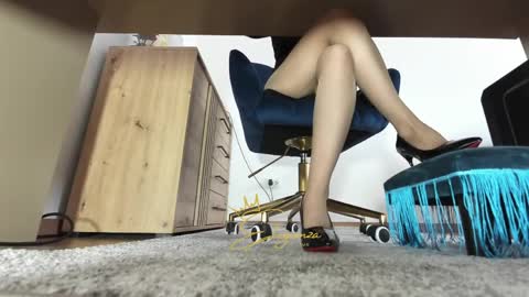 eleganzavogue online show from 04-09-26, 08:53