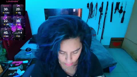 Snapshot of elektra_32 chatting on 03-11-25, 08:52 elektra online show from 03-11-25, 08:52