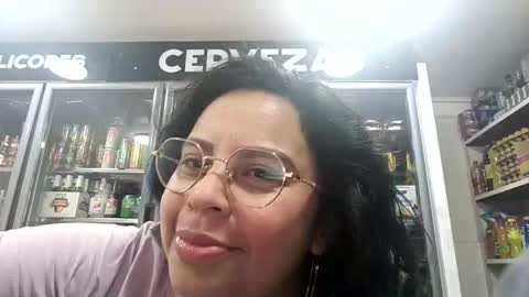 Snapshot of elektra_32 chatting on 10-12-25, 04:28 elektra online show from 10-12-25, 04:28