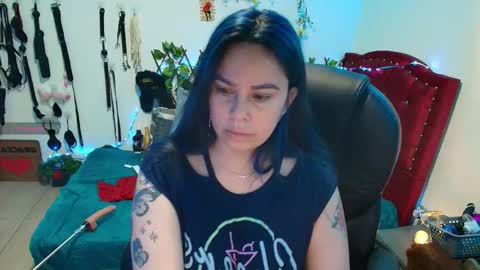 Snapshot of elektra_32 chatting on 11-11-25, 08:58 elektra online show from 11-11-25, 08:58