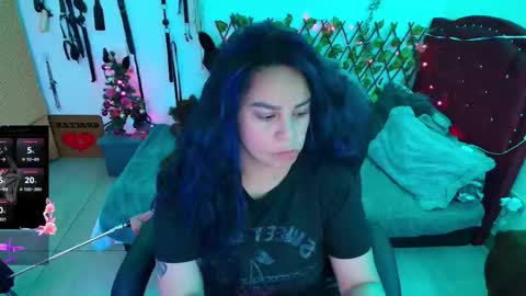 Snapshot of elektra_32 chatting on 12-14-25, 11:53 elektra online show from 12-14-25, 11:53