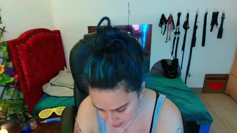 elektra online show from 02-16-25, 04:20