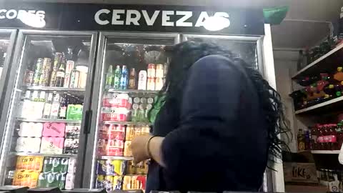 elektra online show from 10-31-25, 01:17