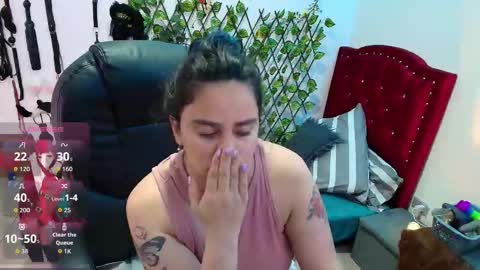 elektra online show from 10-31-25, 01:23