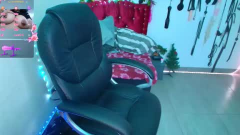 Snapshot of elektra_91 chatting on 02-25-26, 06:56 elektra online show from 02-25-26, 06:56