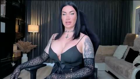 ElektraSheDemon online show from 04-17-26, 07:22