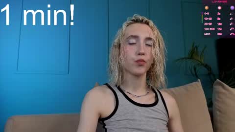 Snapshot of elen__moore chatting on 07-11-26, 05:54 Elen online show from 07-11-26, 05:54