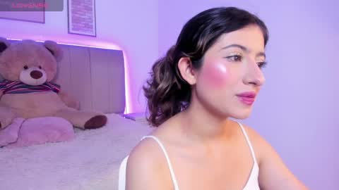 Snapshot of elena_dolce chatting on 05-02-26, 05:12 Elena online show from 05-02-26, 05:12