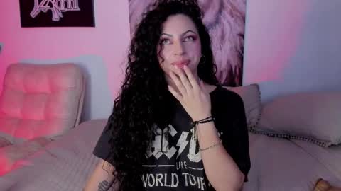 Elena  online show from 02-13-25, 07:03