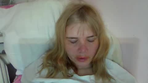 Snapshot of elenaflirt chatting on 01-31-26, 07:11 Elena online show from 01-31-26, 07:11