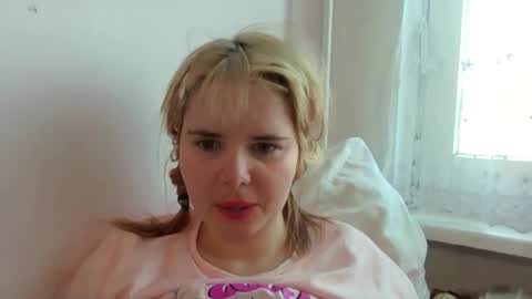 Snapshot of elenaflirt chatting on 02-20-26, 03:45 Elena online show from 02-20-26, 03:45