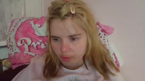 Snapshot of elenaflirt chatting on 03-01-26, 04:53 Elena online show from 03-01-26, 04:53