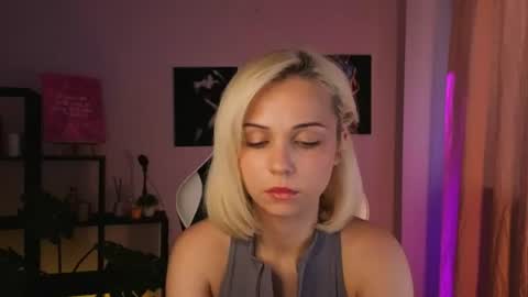 elenamonroe_ online show from 06-21-26, 07:33
