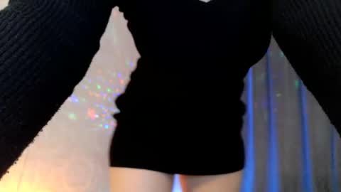 elenaza online show from 12-31-24, 04:04