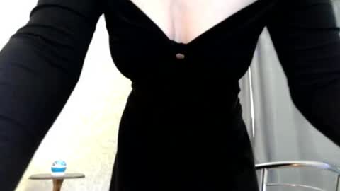 elenaza online show from 10-25-25, 01:51