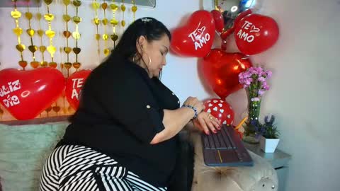 Snapshot of elenna_boobs_ chatting on 09-10-25, 06:02 elenna_boobs_ online show from 09-10-25, 06:02
