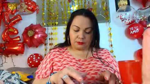 Snapshot of elenna_boobs_ chatting on 09-25-25, 06:50 elenna_boobs_ online show from 09-25-25, 06:50