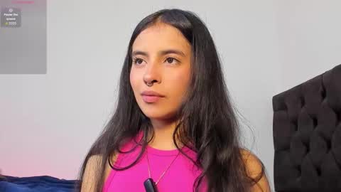 Snapshot of elenna_salvatoree chatting on 03-02-26, 12:34 Elena online show from 03-02-26, 12:34