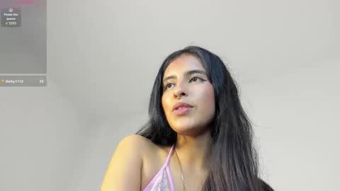 Snapshot of elenna_salvatoree chatting on 03-11-26, 11:22 Elena online show from 03-11-26, 11:22