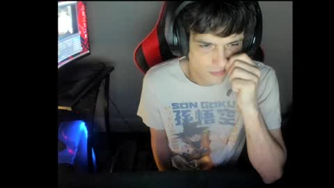 elephantrunkman online show from 01-12-25, 04:21