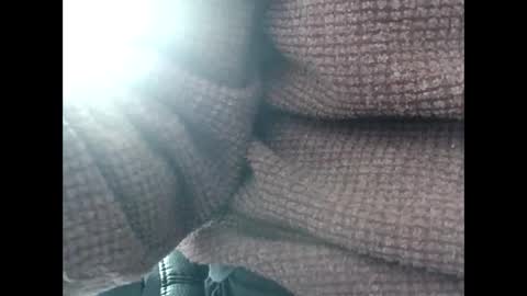 Snapshot of elfyonee chatting on 01-11-25, 12:50 elfyonee online show from 01-11-25, 12:50