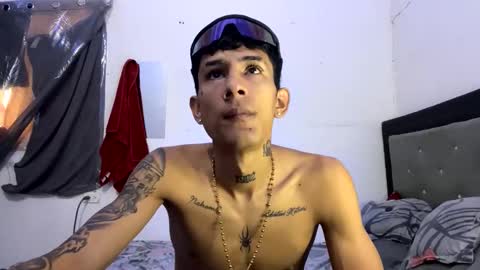 Snapshot of elgochitoxx chatting on 06-06-26, 06:45 elgochitoxx online show from 06-06-26, 06:45