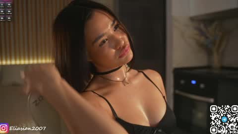 Snapshot of eli_asian chatting on 05-02-26, 02:44 Eli online show from 05-02-26, 02:44